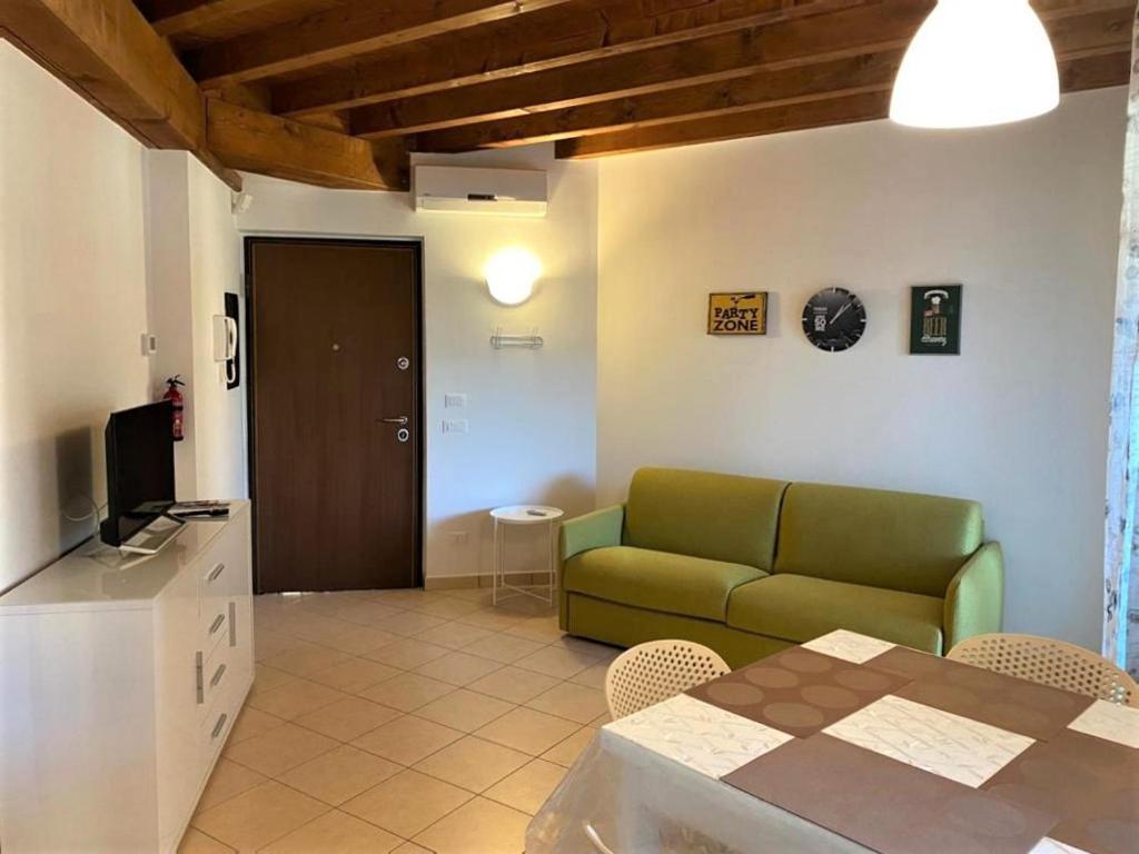 Luxury Apartments - Le Fate - Residence With Pool Манерба-дель-Гарда Экстерьер фото