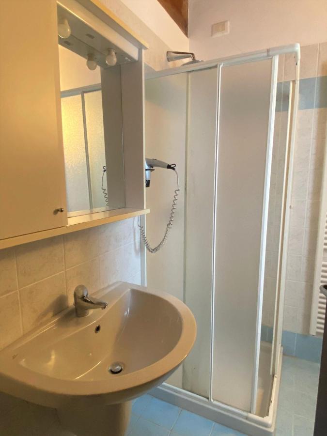 Luxury Apartments - Le Fate - Residence With Pool Манерба-дель-Гарда Экстерьер фото